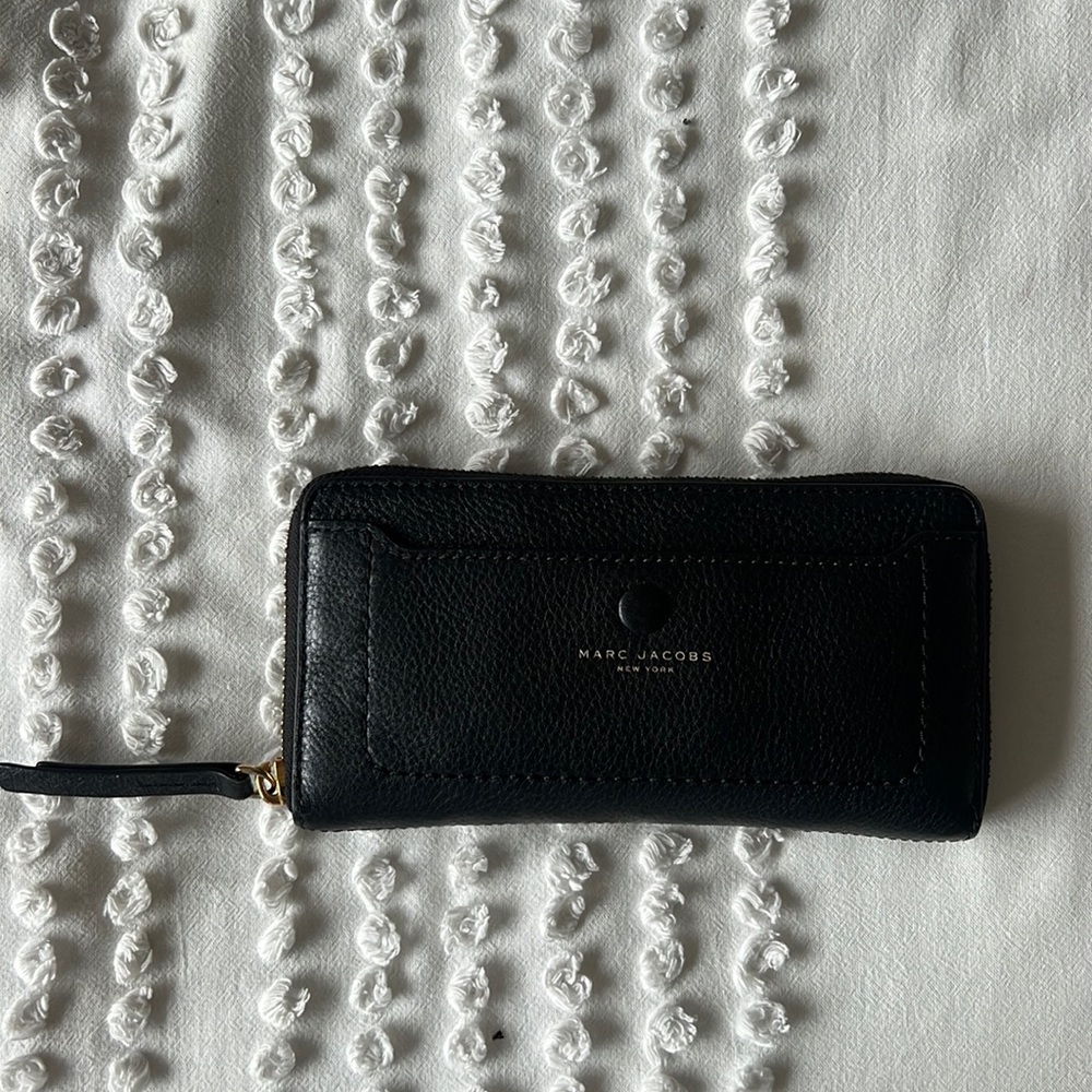 Marc jacobs wallet
